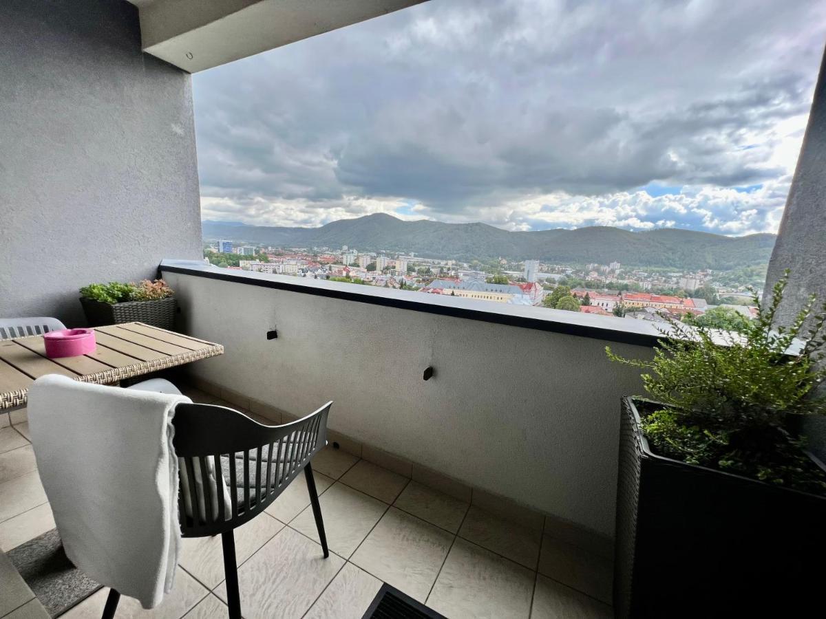 Bl Luxury Apartment, 24Hr Self Check-In, Free Private Garage Parking, Panoramic Views From Balcony, 5 Minute Walk To City Center Banská Bystrica Buitenkant foto